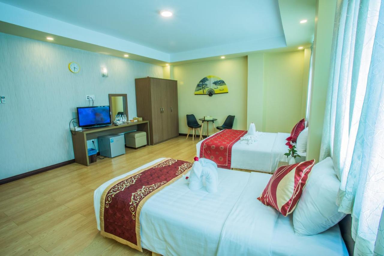Golden Gate China Town Hotel Γιανγκόν Εξωτερικό φωτογραφία